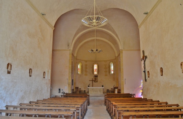 Photo Tonnay-Boutonne - église St Martin