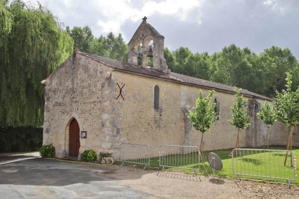 Photo Virollet - église saint Etienne