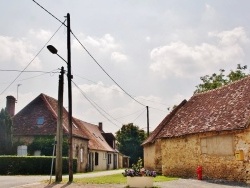 Photo paysage et monuments, Garigny - La Commune