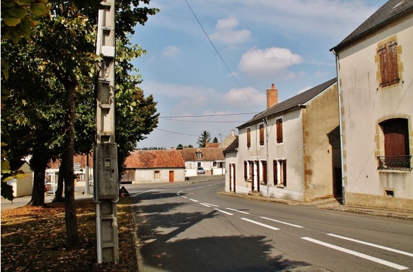 Photo Garigny - La Commune