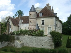 Photo paysage et monuments, Jalognes - Chateau de Pesselières
