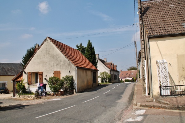 Photo Jussy-le-Chaudrier - La Commune
