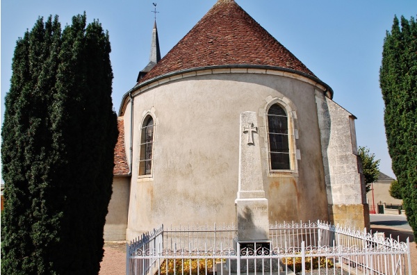 Photo Lugny-Champagne - L'église