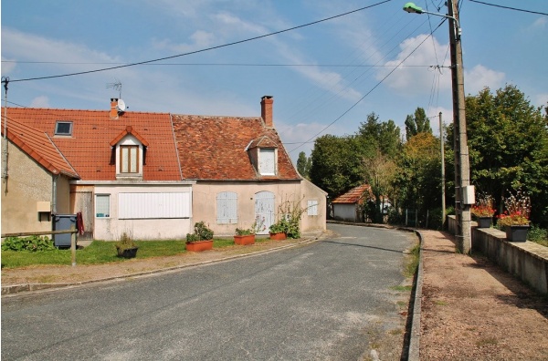 Photo Précy - La Commune