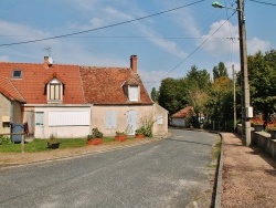 Photo paysage et monuments, Précy - La Commune