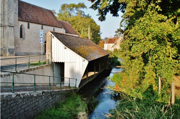 Photo Saint-Bouize - Le Lavoir