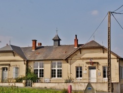 Photo paysage et monuments, Saint-Hilaire-de-Gondilly - La Mairie