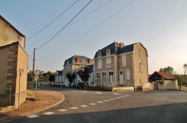 Photo Saint-Léger-le-Petit - La Commune