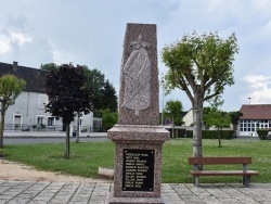 Photo paysage et monuments, Sury-près-Léré - le Monument Aux Morts