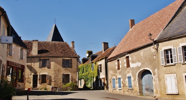 Photo Sury-en-Vaux - La Commune