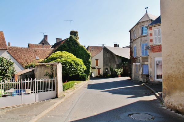 Photo Sury-en-Vaux - La Commune