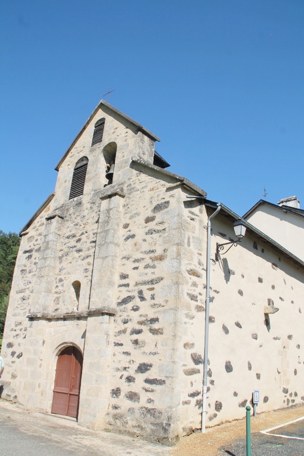Photo Les Angles-sur-Corrèze - église Saint Notre Dame