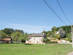 Photo paysage et monuments, Les Angles-sur-Corrèze - le village