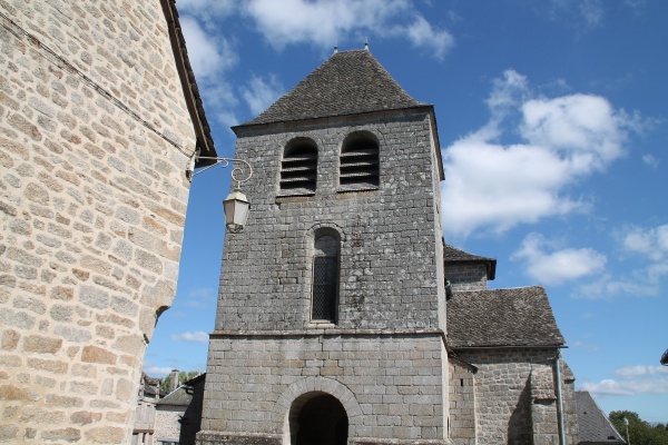 Photo Auriac - clocher St Côme st damien