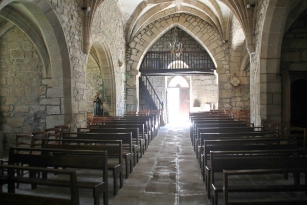 Photo Bassignac-le-Haut - église St pierre