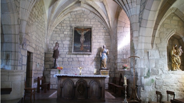 Photo Bassignac-le-Haut - église St pierre