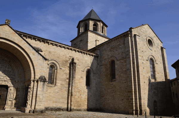 Photo Beaulieu-sur-Dordogne - Eglise abbatiale Saint Pierre