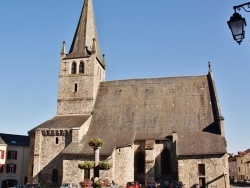 Photo paysage et monuments, Bort-les-Orgues - église Saint germain
