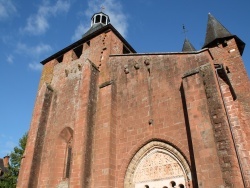 Photo paysage et monuments, Collonges-la-Rouge - église St pierre