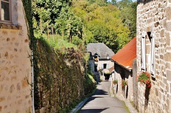 Photo Gimel-les-Cascades - La Commune