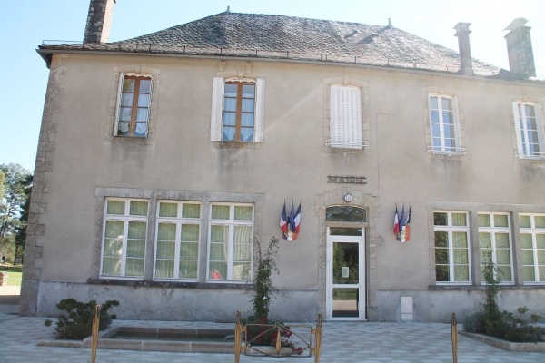 Photo Gros-Chastang - la mairie