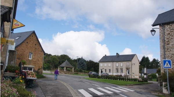 Photo Lafage-sur-Sombre - le village