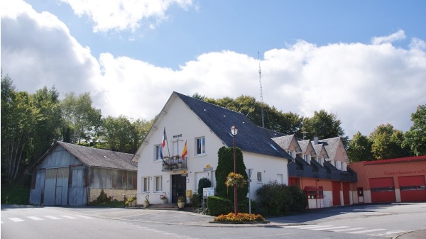 Photo Montaignac-Saint-Hippolyte - le village