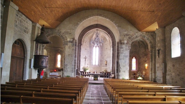 Photo Neuvic - église St Etienne