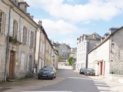 Photo paysage et monuments, La Roche-Canillac - le village