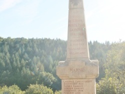 Photo paysage et monuments, Saint-Bonnet-Avalouze - le monument aux morts