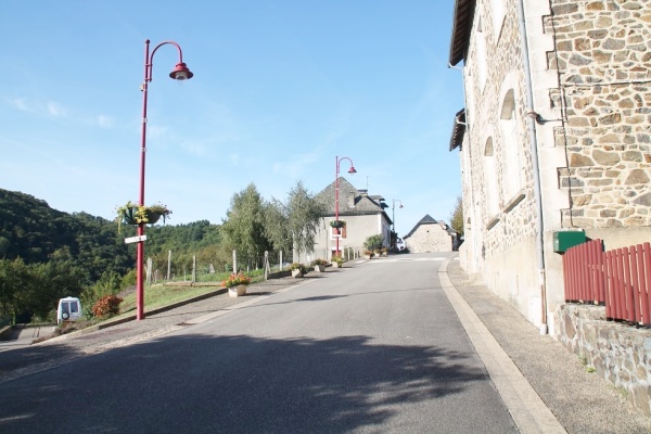Photo Saint-Bonnet-Avalouze - le village