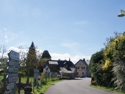 Photo paysage et monuments, Saint-Bonnet-Elvert - Le Village