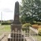 Photo Saint-Pantaléon-de-Lapleau - le monument aux morts