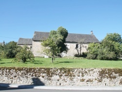 Photo paysage et monuments, Saint-Pardoux-la-Croisille - le village
