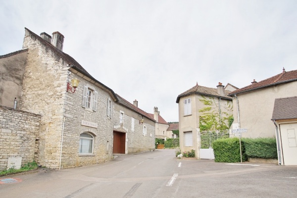 Photo Chassagne-Montrachet - le village