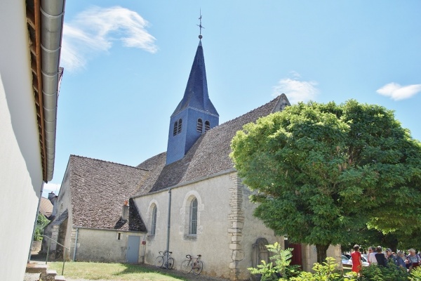 Photo Corcelles-les-Arts - église Saint Pierre