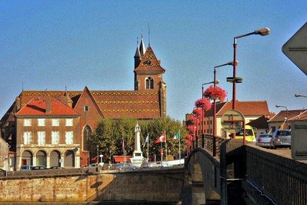 Photo Losne - Losne.21.Vue sur Saint-Jean de Losne.