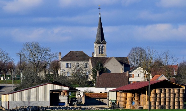 Photo Magny-lès-Aubigny - Eglise de MAGNY LES AUBIGNY