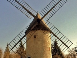 Photo paysage et monuments, Montceau-et-Écharnant - Montceau.21.Un amour de moulin.