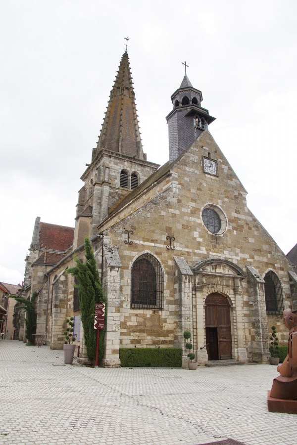 Photo Nolay - église St Martin