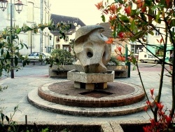 Photo paysage et monuments, Saint-Jean-de-Losne - Saint-Jean de Losne:place centrale.