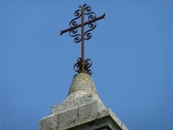 Photo paysage et monuments, Bourbriac - flèche de la chapelle du danouet