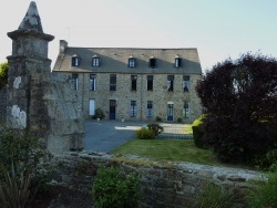 Photo paysage et monuments, Bourbriac - presbytère