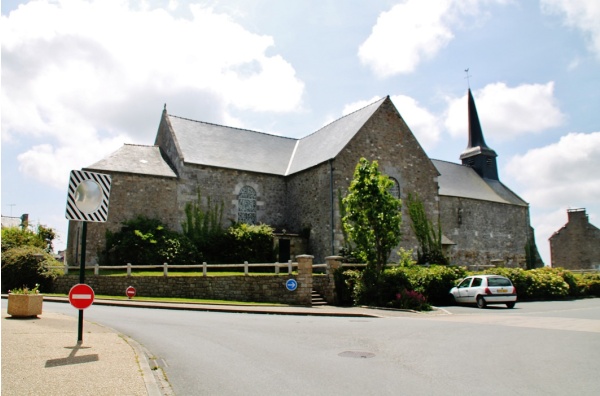 Photo Créhen - L'église