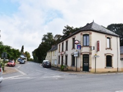 Photo paysage et monuments, Illifaut - le village