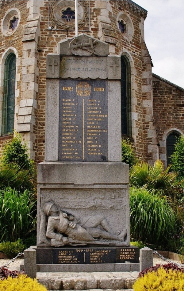 Photo Lancieux - Le Monument-aux-Morts