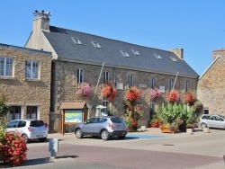 Photo paysage et monuments, Lézardrieux - la mairie