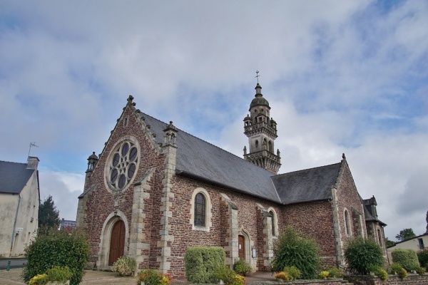 Photo Loscouët-sur-Meu - église Saint Lunaire