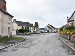 Photo paysage et monuments, Loscouët-sur-Meu - le village