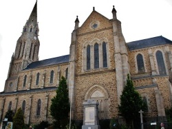 Photo paysage et monuments, Pleudihen-sur-Rance - L'église